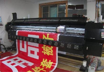 安宁喷绘广告分辨率是多少？