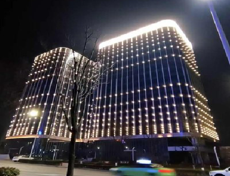 安宁亮化工程安装注意事项。